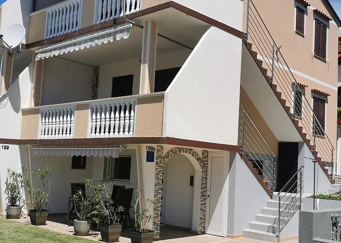 Casa Maslina - 2 Apartman